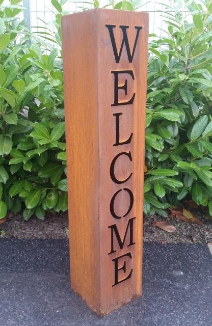 Edelrost Säule WELCOME